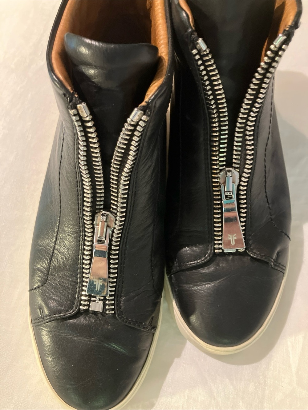 Frye Black Lena Leather Front-Zip High Top Women's Sneakers/Bootie size 9